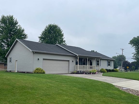 2nd image of 1323 Grandview Dr