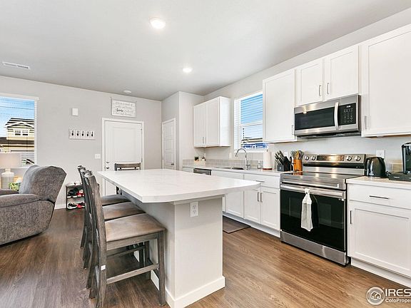 3rd image of 602 Santa Fe Trl #D-1