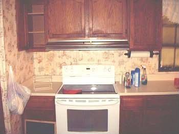 3rd image of 810 Irene Dr