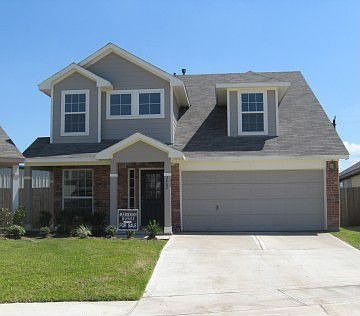 1st image of 2402 Glenholly Park Dr