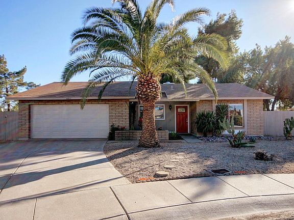 2nd image of 4911 E Columbine Dr