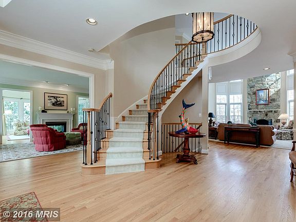 3rd image of 3459 Virginia Oaks Dr