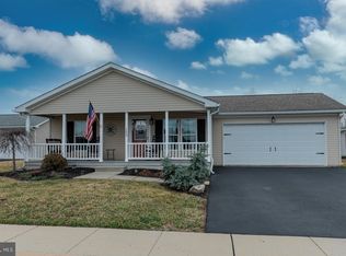 153 Random Rd, Douglassville, PA 19518