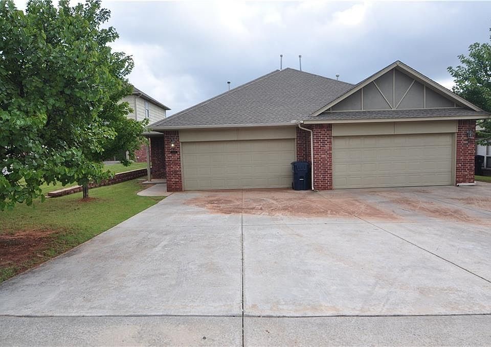 1st image of 13806 Oxford Dr