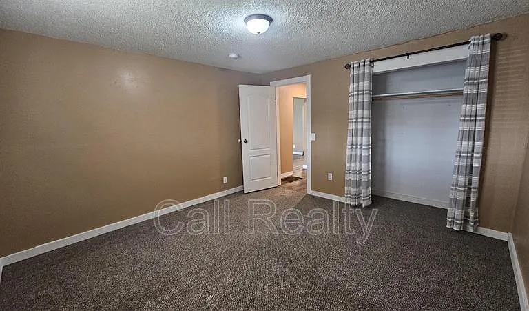 2903 N Smith St — Photo 12