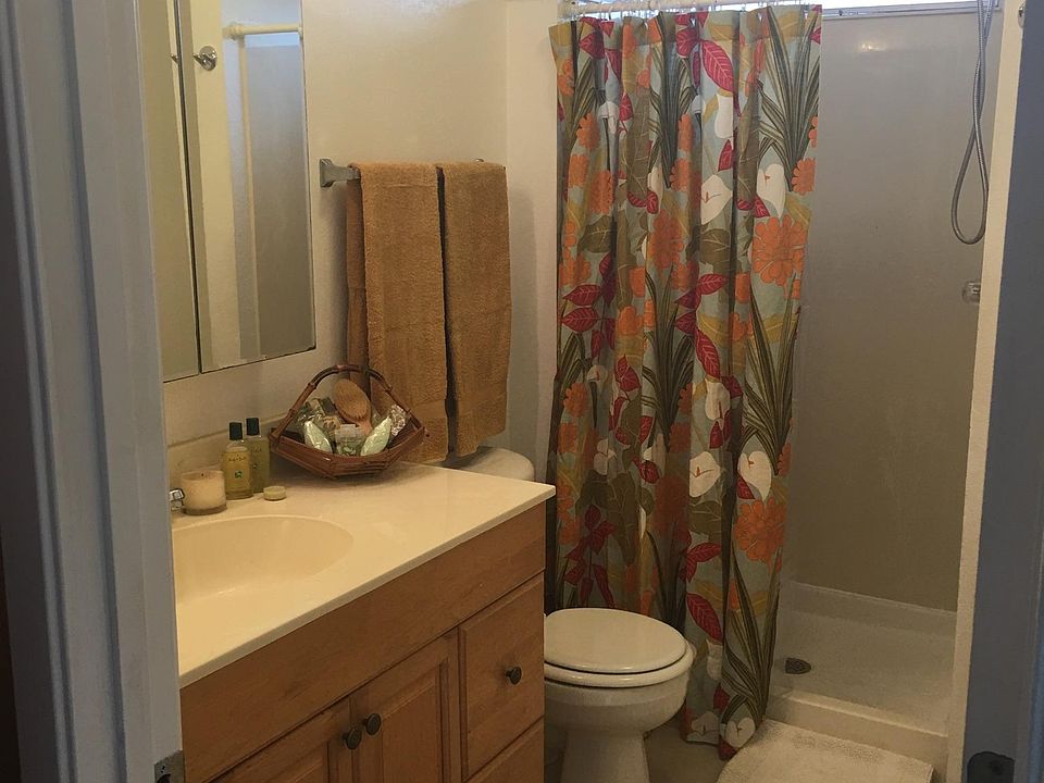 2nd Bathroom