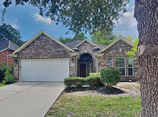 9018 Rolling Rapids Rd, Humble, TX 77346