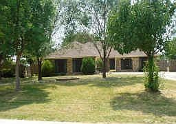 1st image of 323 Meadow Dr