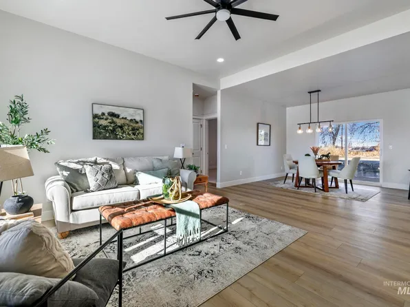 1224 Bronze Dr, Rupert, ID 83350