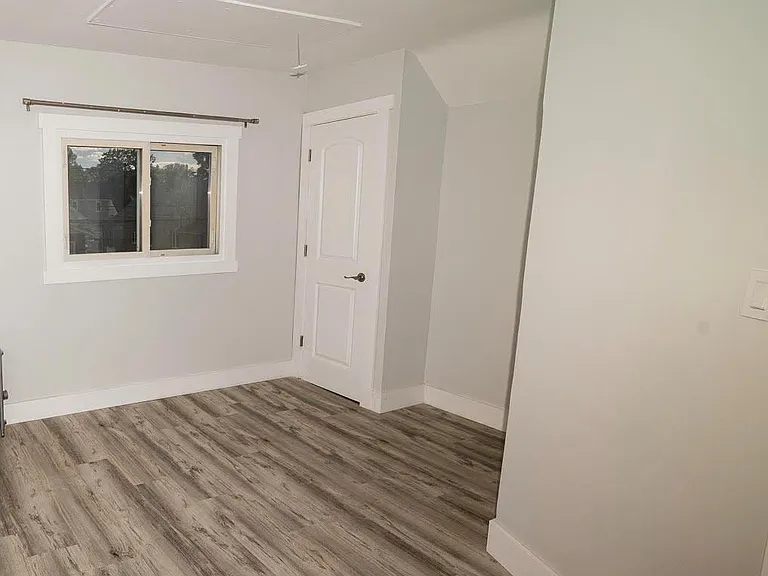 47 Wood St #2 — Photo 11