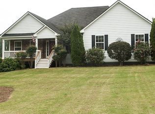 1121 Whispering Lakes Trl, Madison, GA 30650