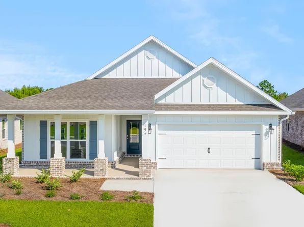 106 W Gray Owl Dr, Freeport, FL 32439