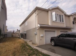 324 1st St Floor 1, Carlstadt, NJ 07072