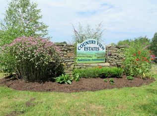 700 South St APT 1, Highland, NY 12528