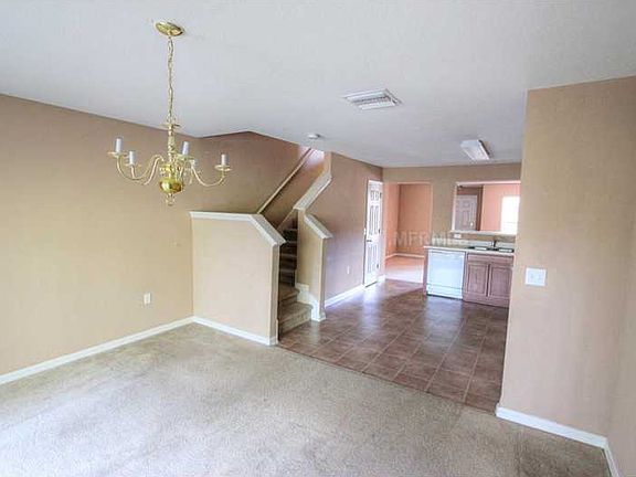 2nd image of 10816 Kensington Park Ave