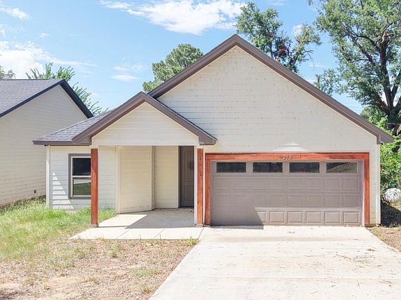 2nd image of 210 Holiday Dr