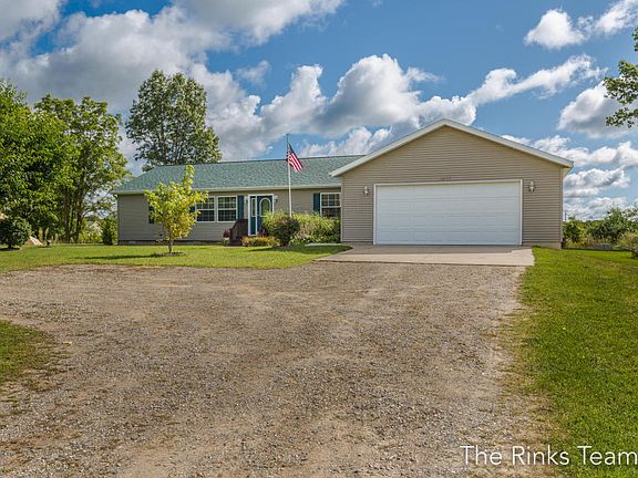 3rd image of 6037 Tanglewood Dr
