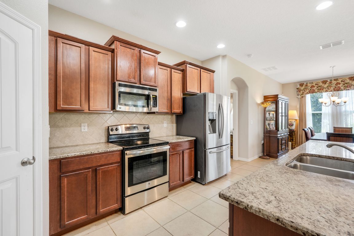 next background image