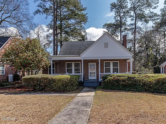 2nd image of 610 Jackson Street