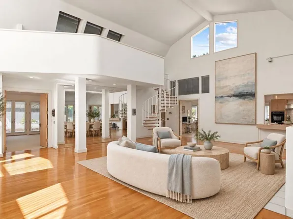 350 Mesa Way, La Jolla, CA 92037