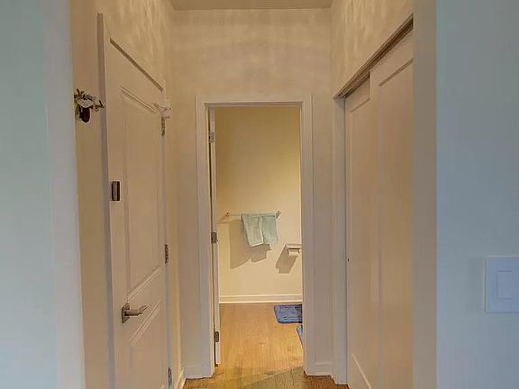 5th image of 109 Wyndham Ln