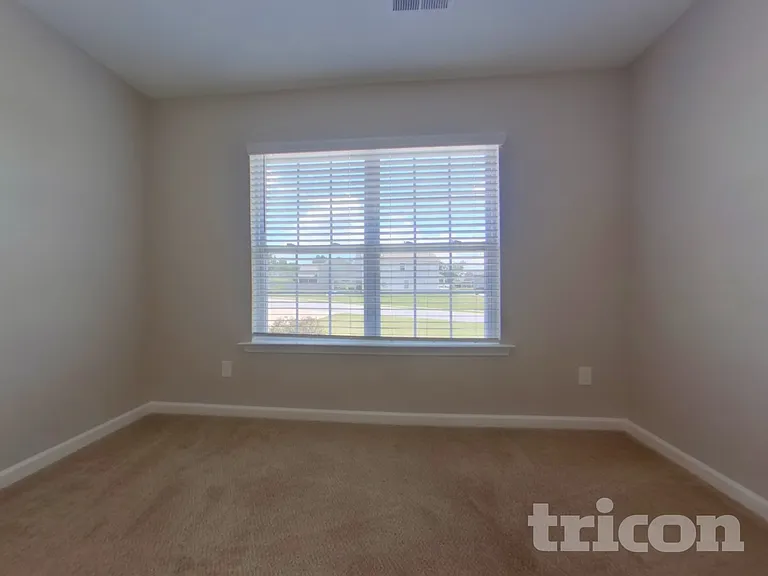 122 Denali Cir — Photo 10