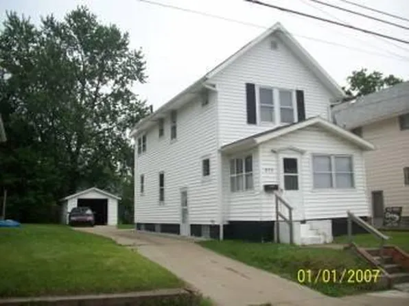 873 Keeney St, Akron, OH 44310