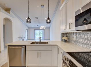 6169 Lake Hibiscus Dr, Delray Beach, FL 33484