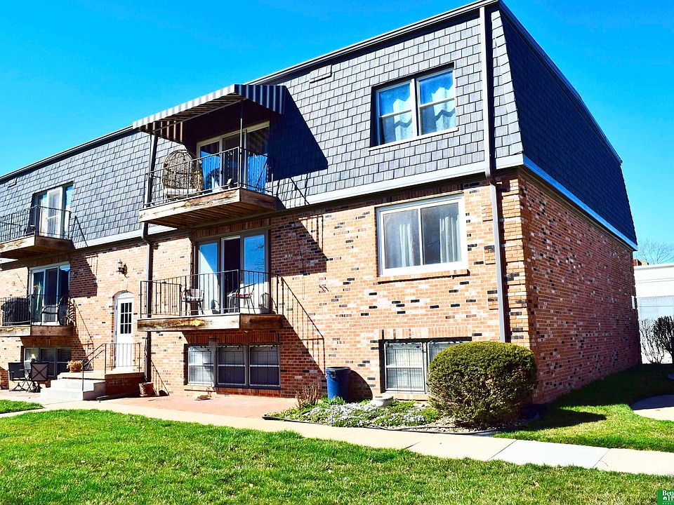 1st image of 12737 Woodcrest Plz #3-219