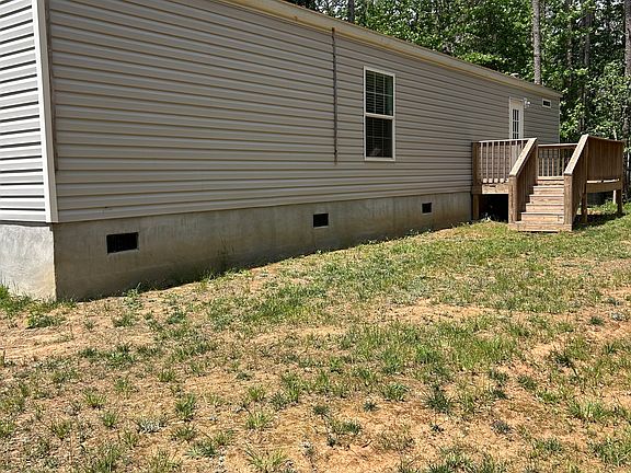4th image of 107 Deer Chase Dr