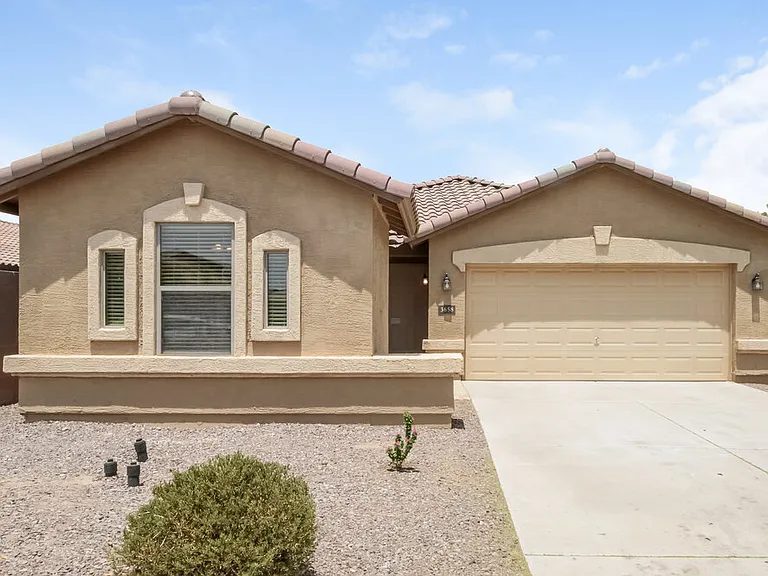 3658 E Alamo St — Photo 1
