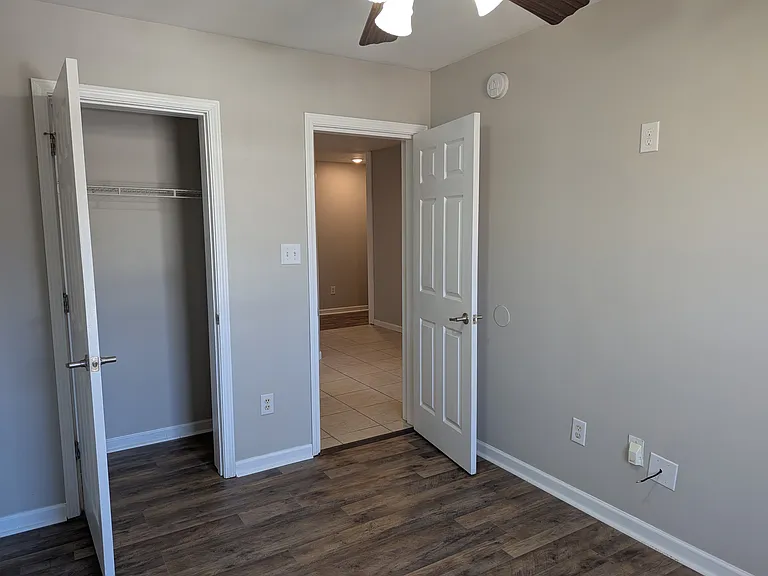 37 Walnut Ave NW #A — Photo 16