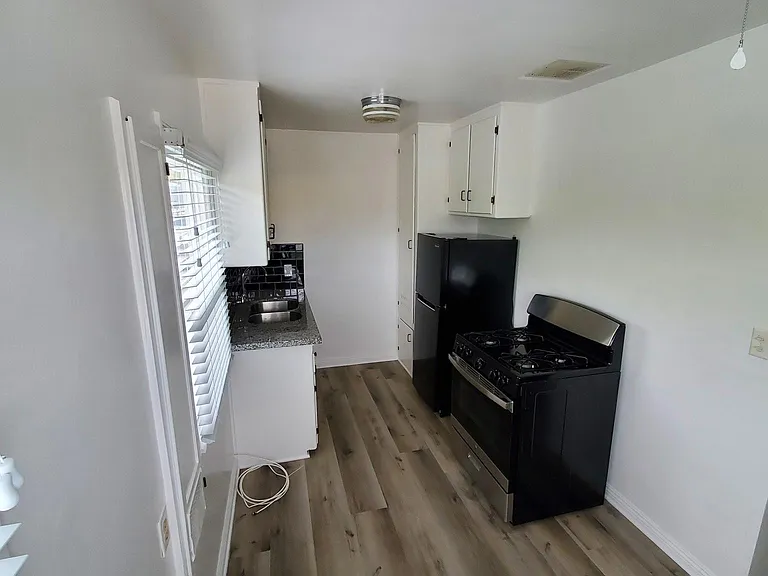 1728 6th Ave #1/2 — Photo 19