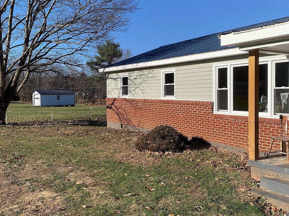 1st image of 114 Saddletree Ln