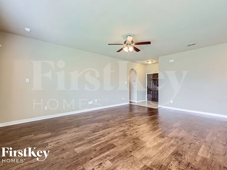 3613 Cayman Dr — Photo 6