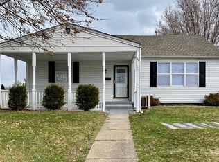 63 Morris Rd, New Castle, DE 19720