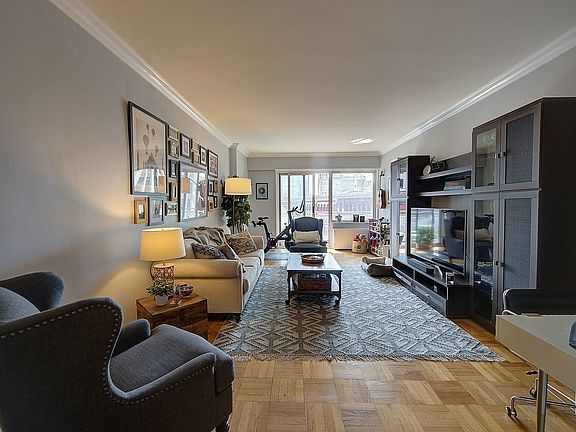5th image of 60 E 8th St APT 10M