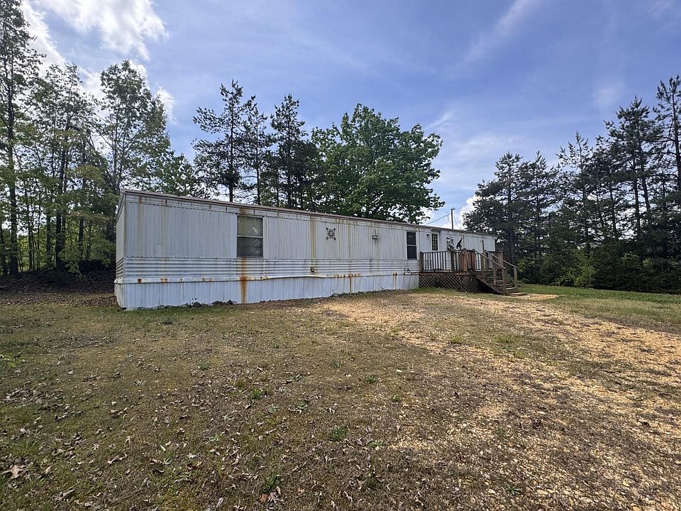 2nd image of 185 Lucy Loop