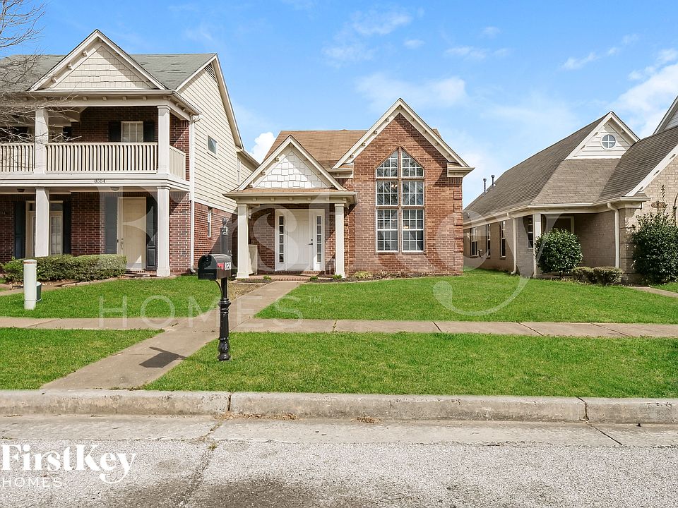 1st image of 8558 Shady Elm Dr