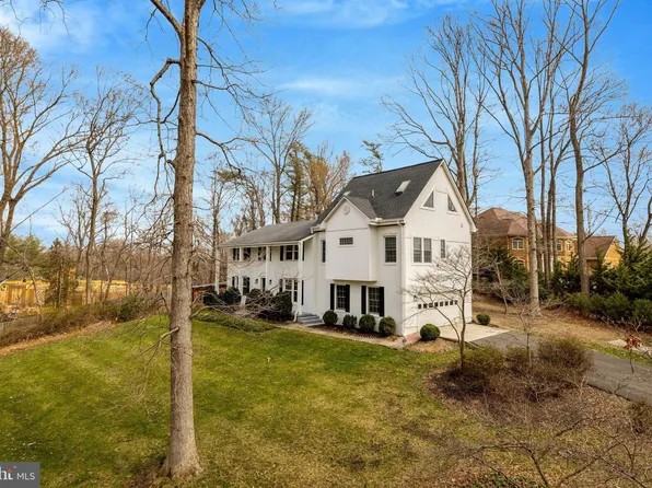 1108 Bellview Rd, Mc Lean, VA 22102