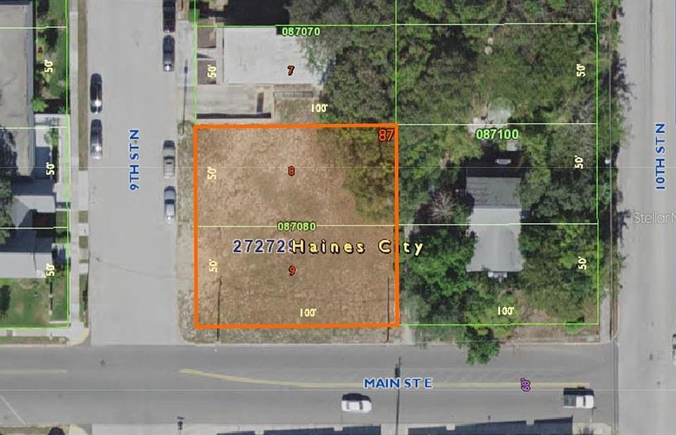 1st image of 902 E Main St