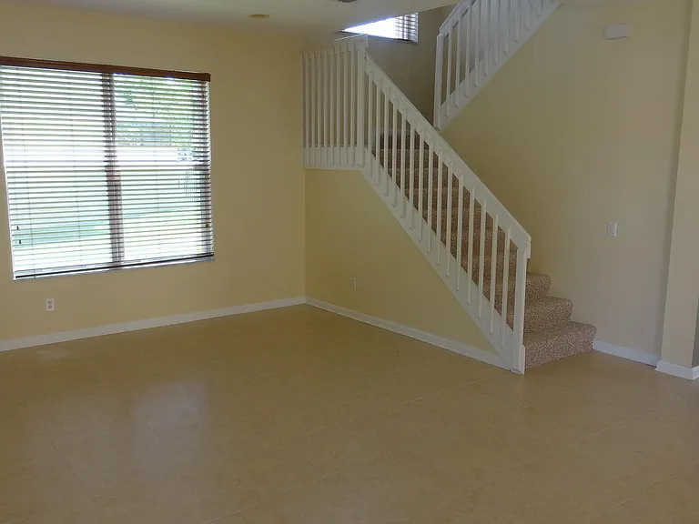 5404 Sunseeker Blvd — Photo 2