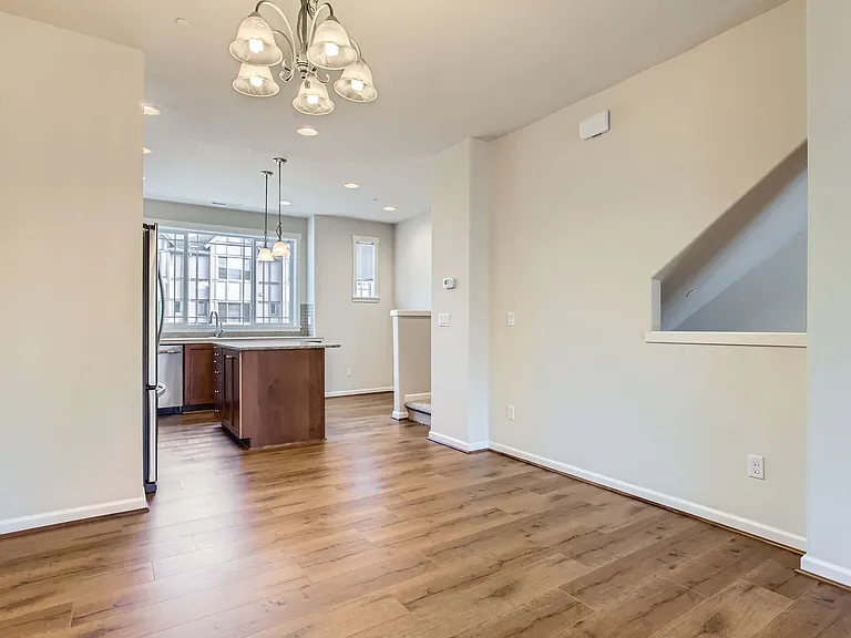 17067 SW Jean Louise Rd — Photo 7