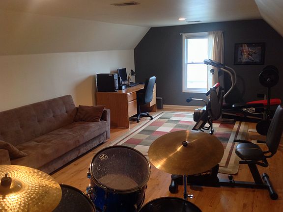 3rd image of 9288 Brittany Dr
