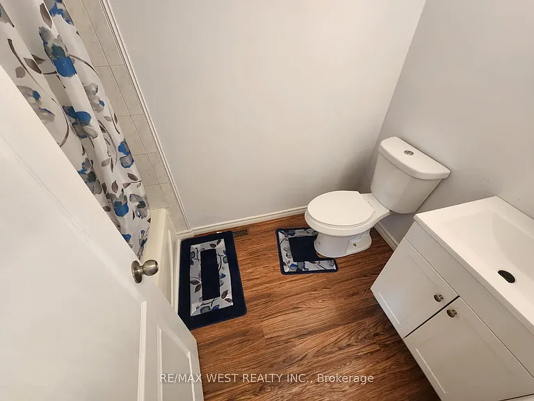 10658 Atwater Cres — Photo 21
