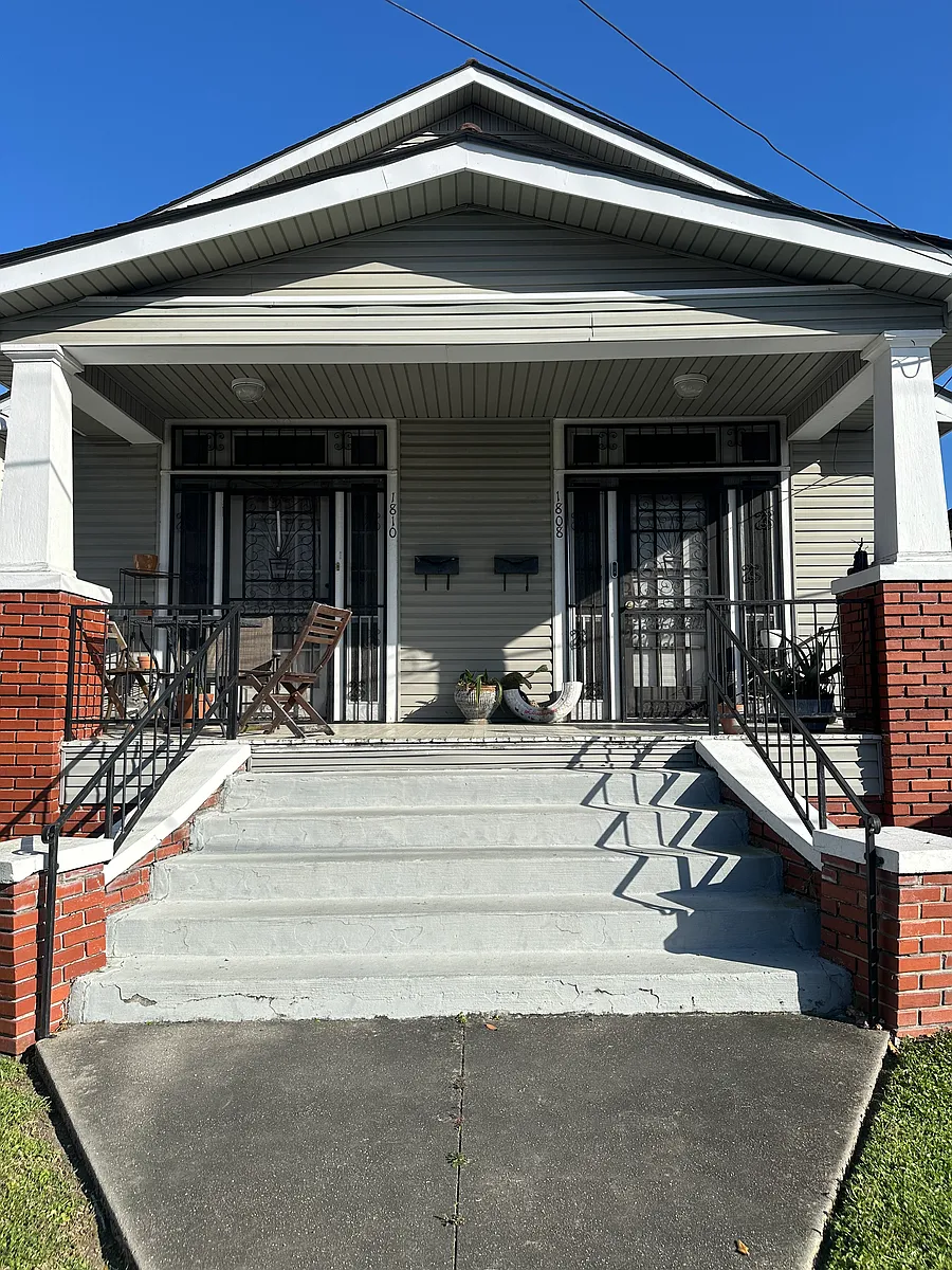 Building Photo - 1808-10 Paul Morphy St