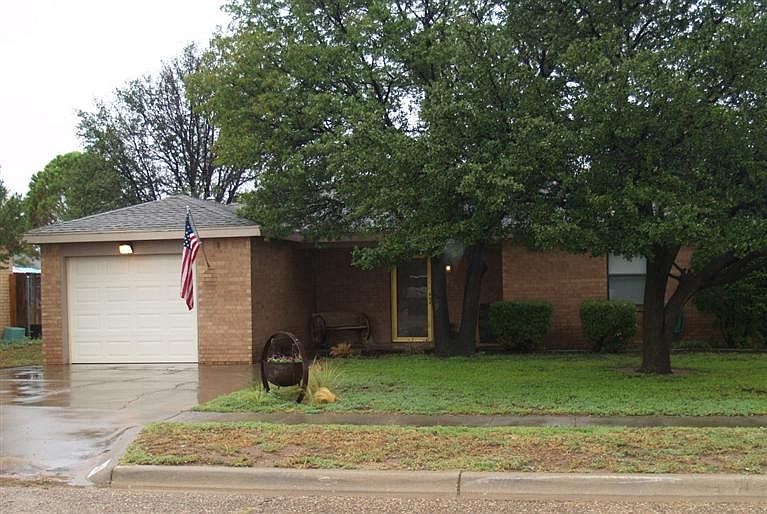 1st image of 1611 Bryan Ave