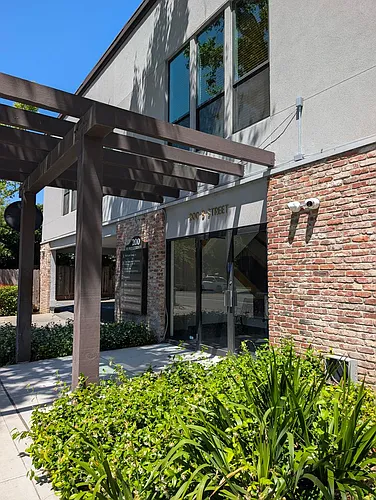 200 B St #D Photo 1