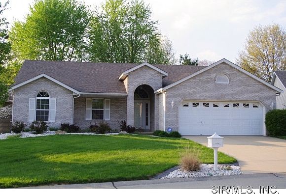 1st image of 317 Cambridge Dr