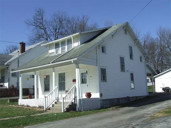 42 White Ave, Mount Sterling, KY 40353